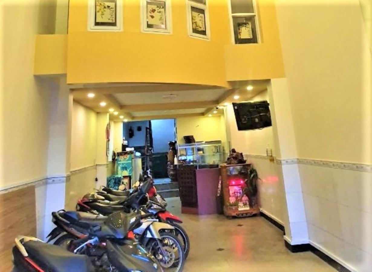 Gia Bao Khách sạn *